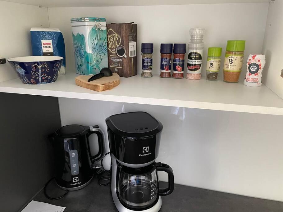 Studiohuoneisto Vallikadun Helmi, 56 M2, Ac,wifi,parveke Apartment